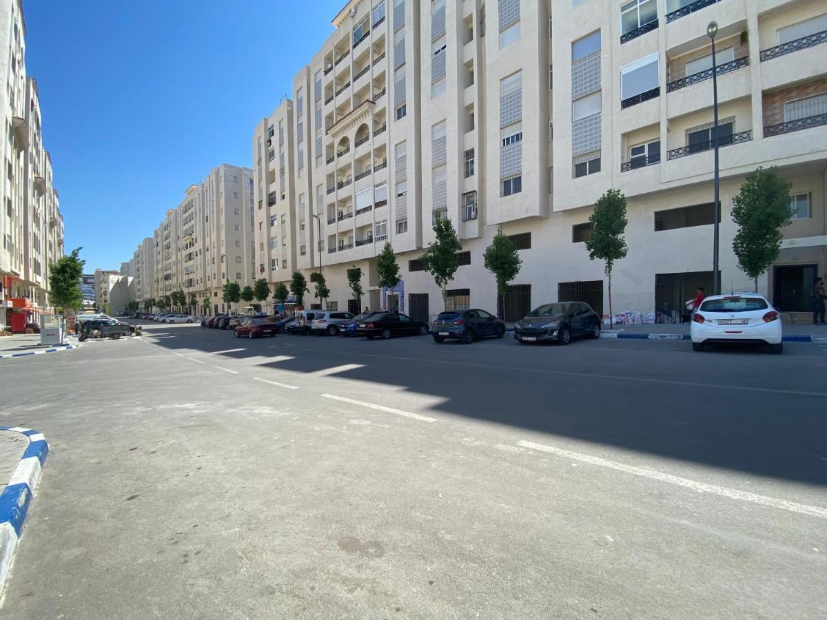 Chez Karim Apartment Tangier Bagian luar foto